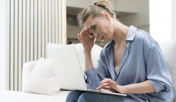 frau-stress-persoenliche-neuausrichtung-coaching frau-stress-persoenliche-neuausrichtung-coaching