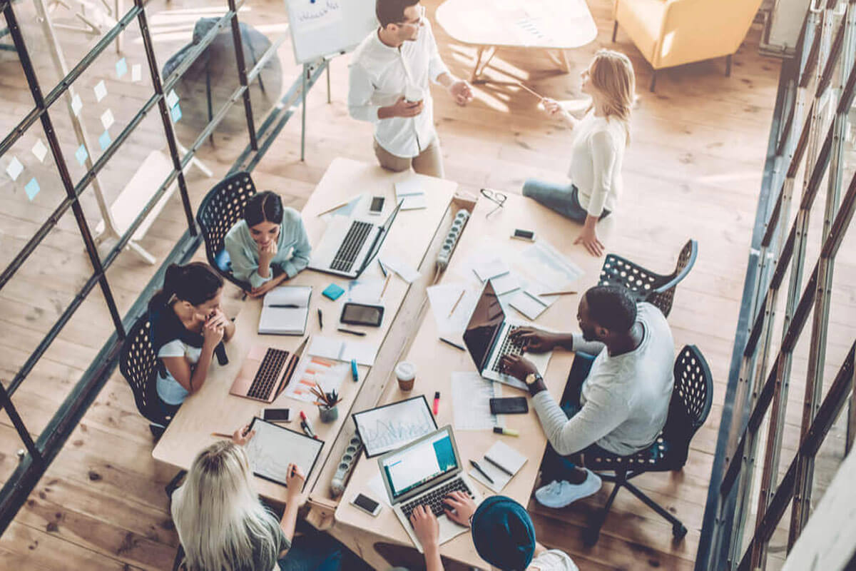 3 Ways to Use Social Media to Promote a Coworking Space
