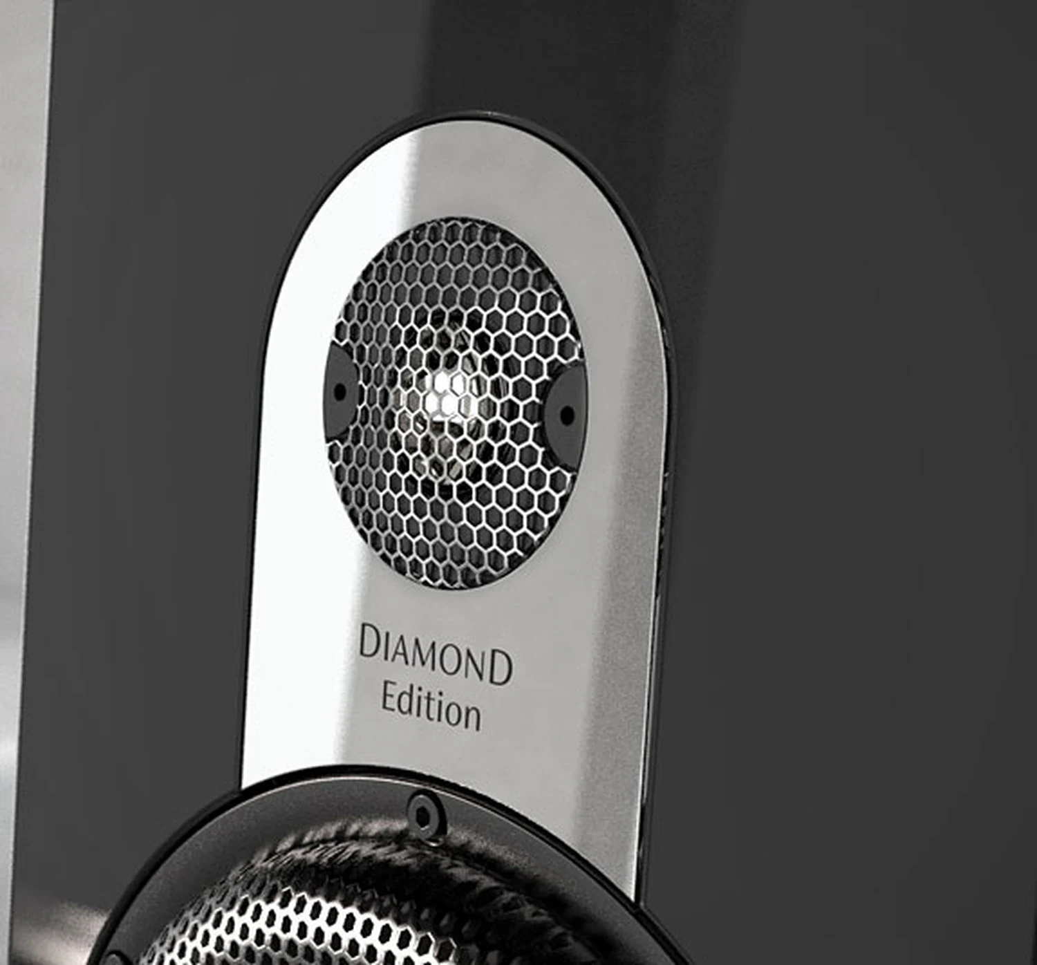 Enjoy The Music sur l’enceinte Marten Parker Trio Diamond Edition 09