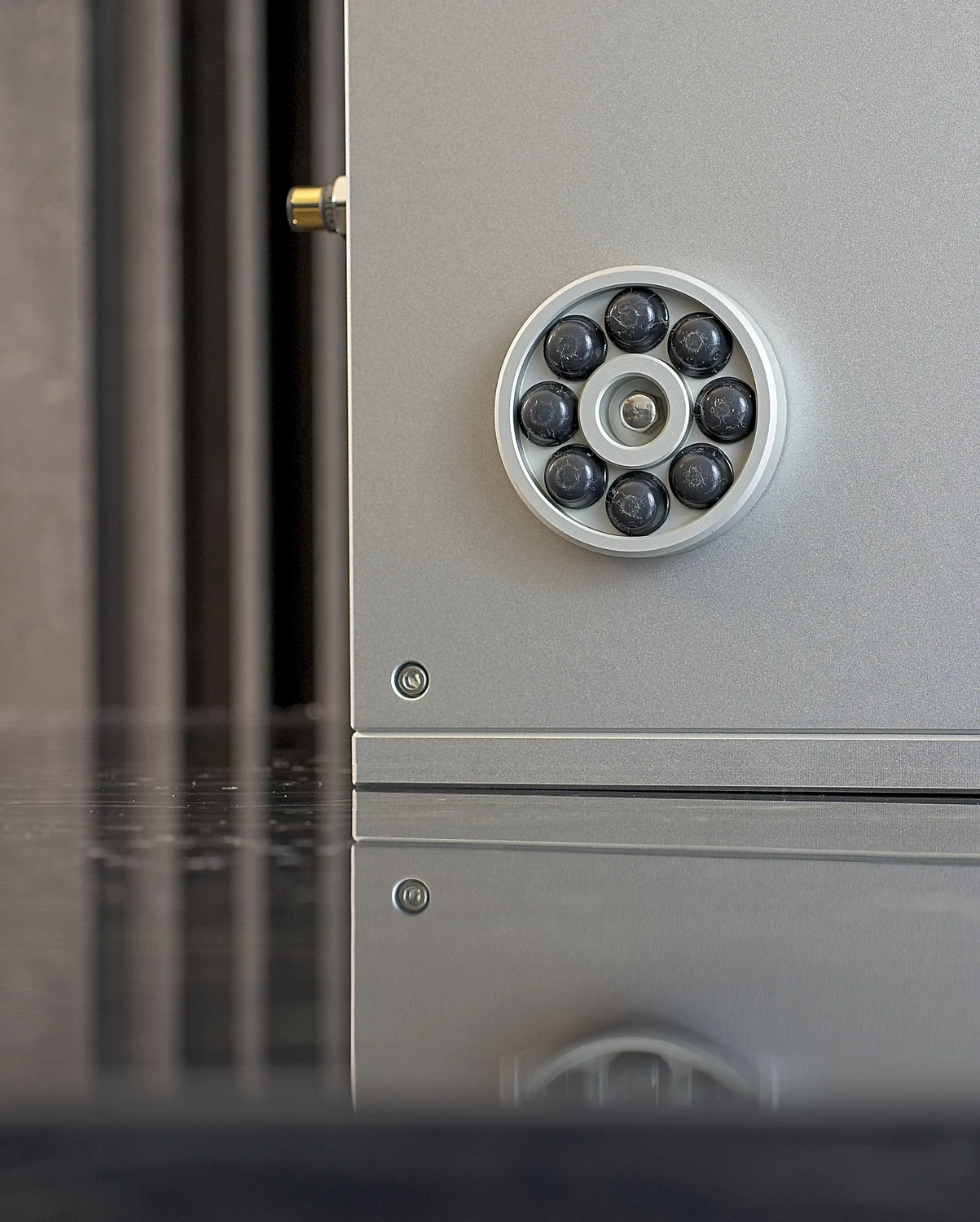 Hifi Knights sur le DAC Weiss Helios 01