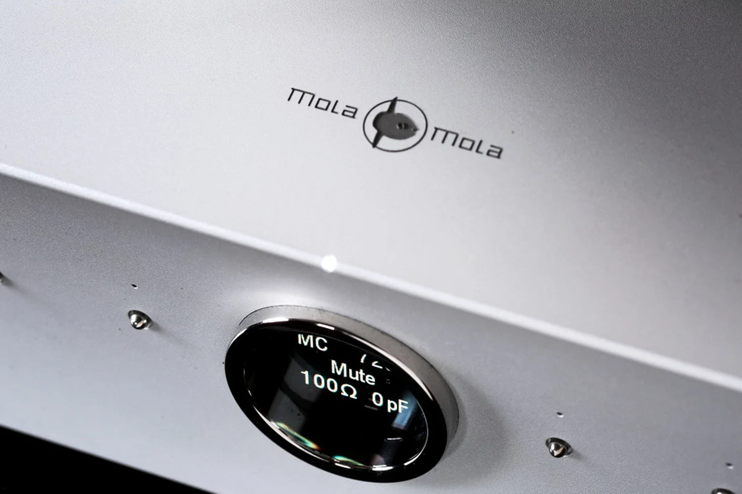 Positive-Feedback sur le phono Mola-Mola Lupe 12