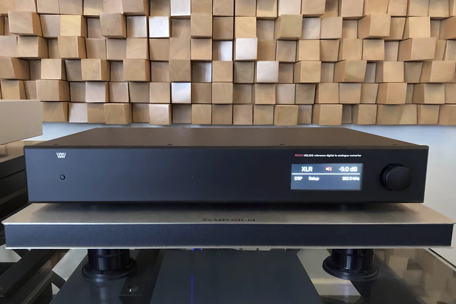 Soundstage Australia teste le DAC Weiss Helios 02