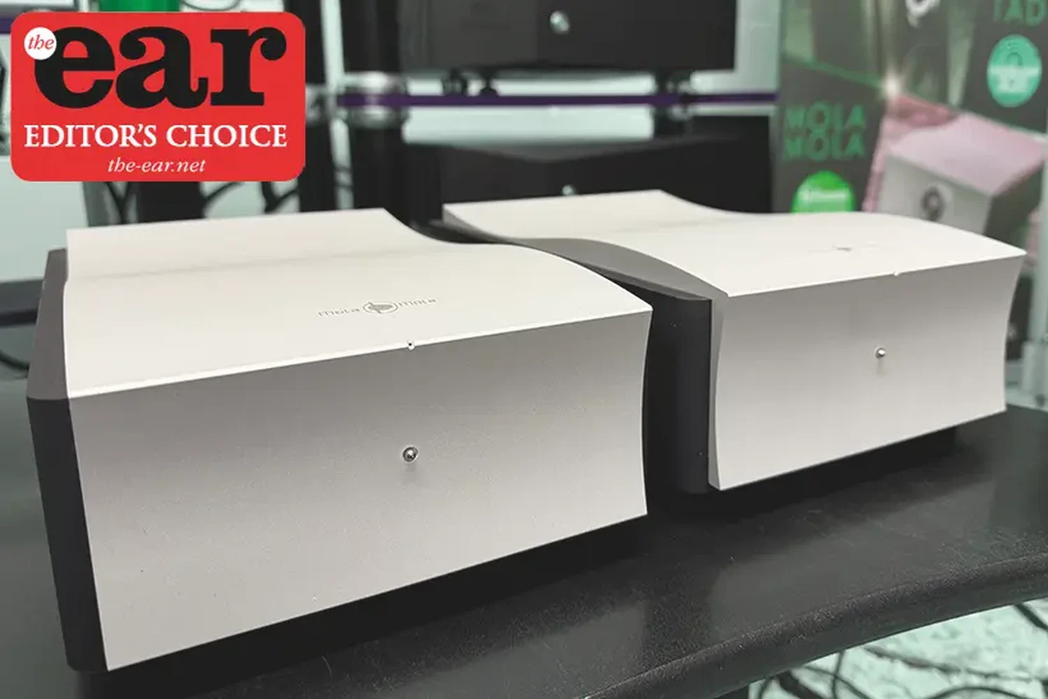 The Ear sur les blocs mono Mola-Mola Ossetra 03