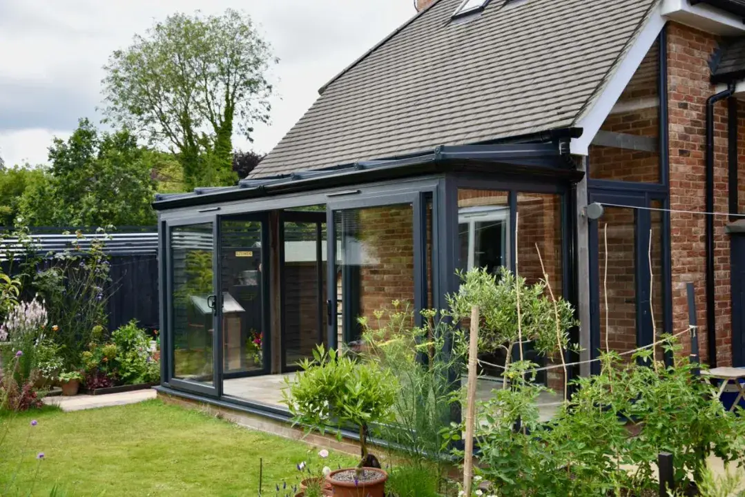 black extension