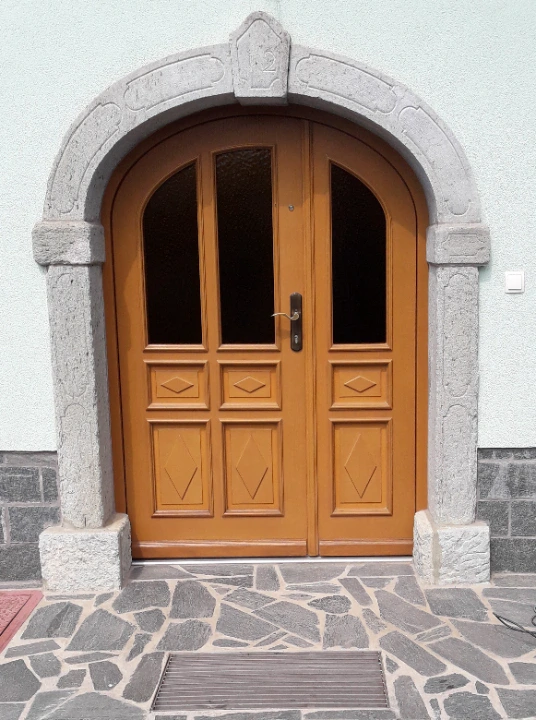 aluminium front door
