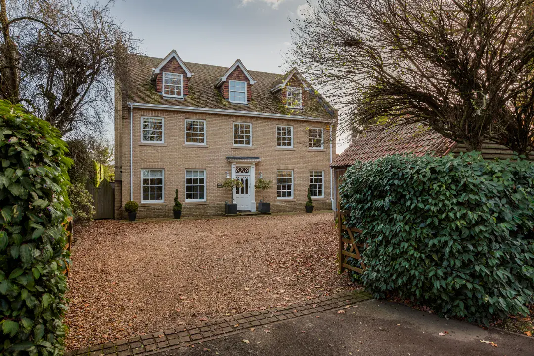 Vacuum Glazed Sash Windows