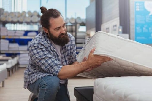 Types of Mattresses You Can Purchase For Your Baby Cot