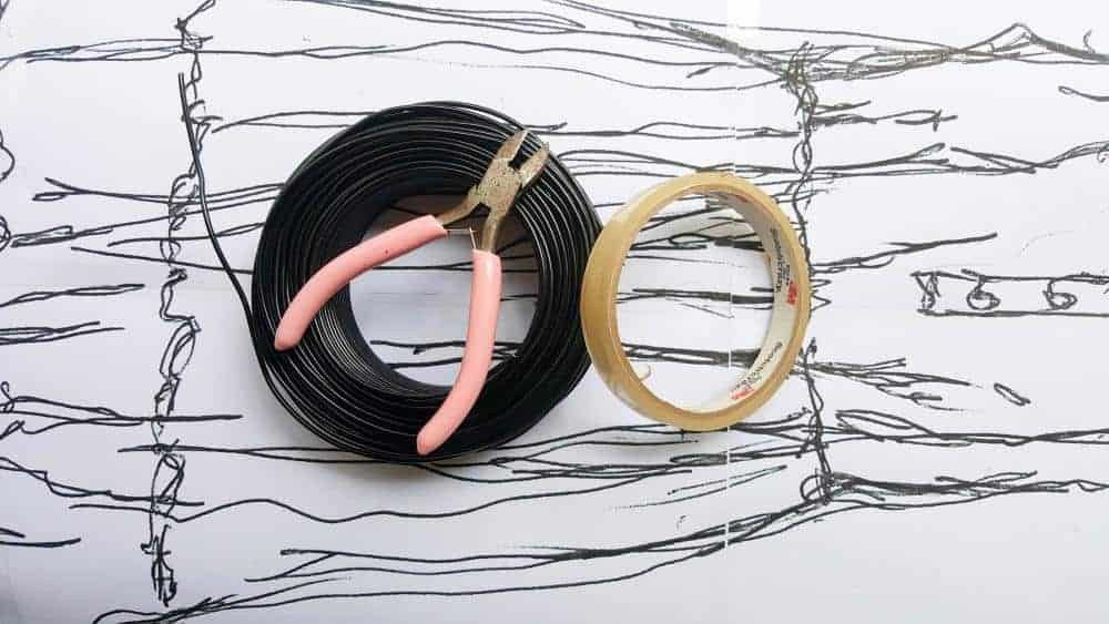 What you need to make the wire dress. #WireArt #DIYTutorial #WallDecor