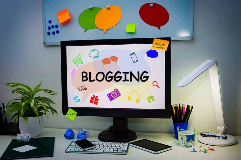 Work With Brands As a Blogger - The world of blogging - what we have to deal with each day