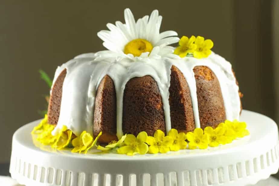 Lemon Ricotta poppy seed bundt cake