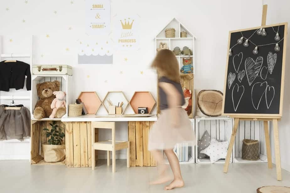 Simplicity parenting Simplicity parenting child's bedroom