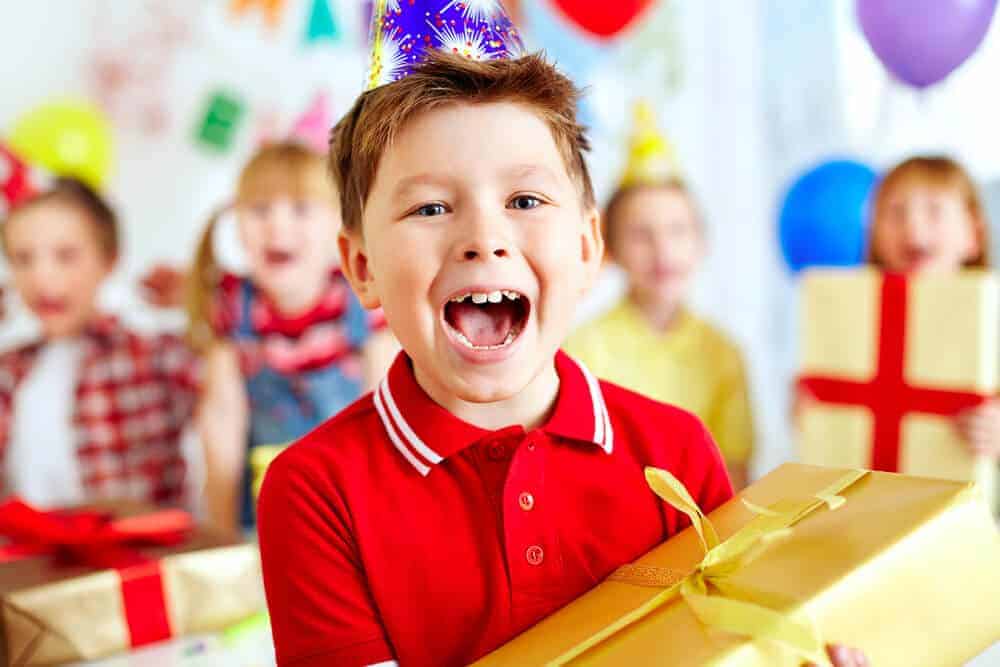 How To Throw Your Kid A Birthday Party They Will Love