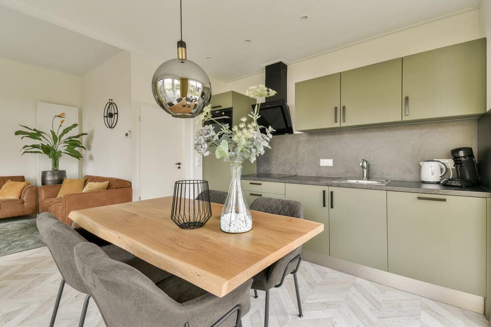 How to Save Money on Necessities for Your New House