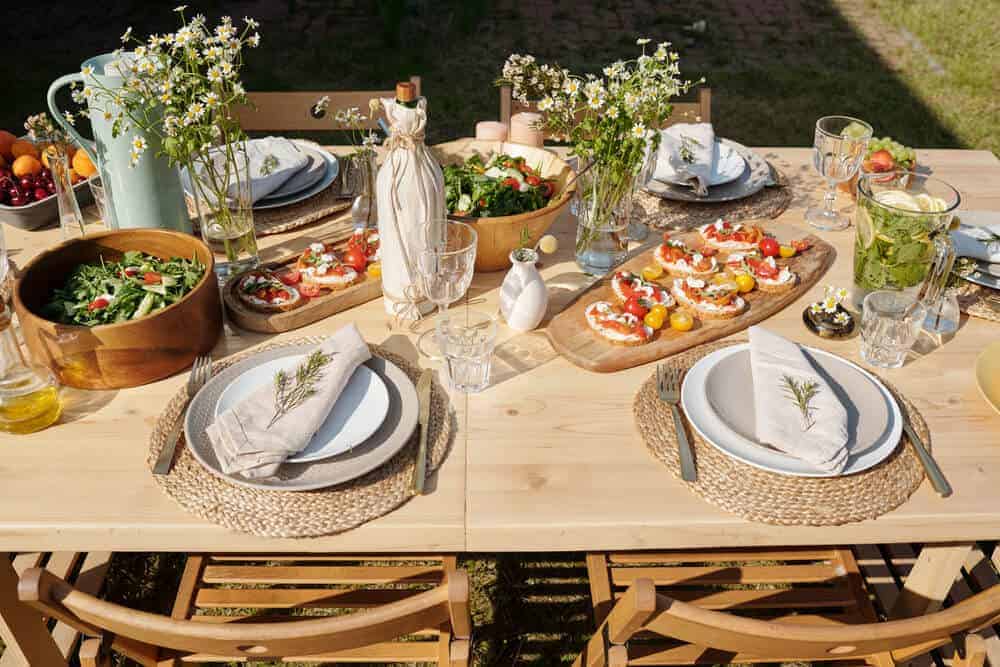 How to Host a Farm-to-Table Dinner Party in Your Backyard