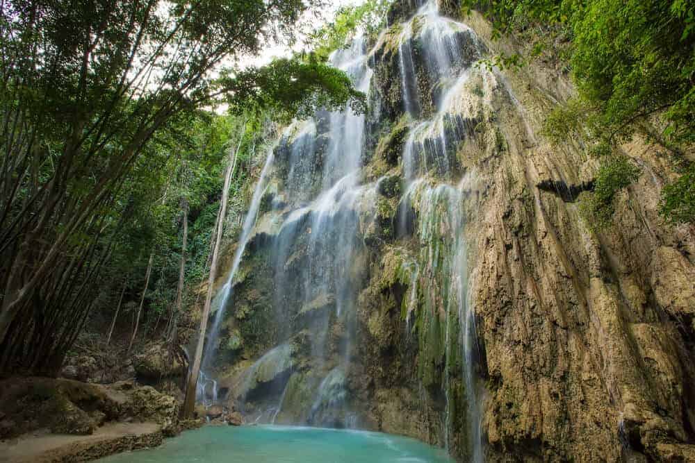 Destinations and Activities to Include in Your Romantic Cebu Itinerary