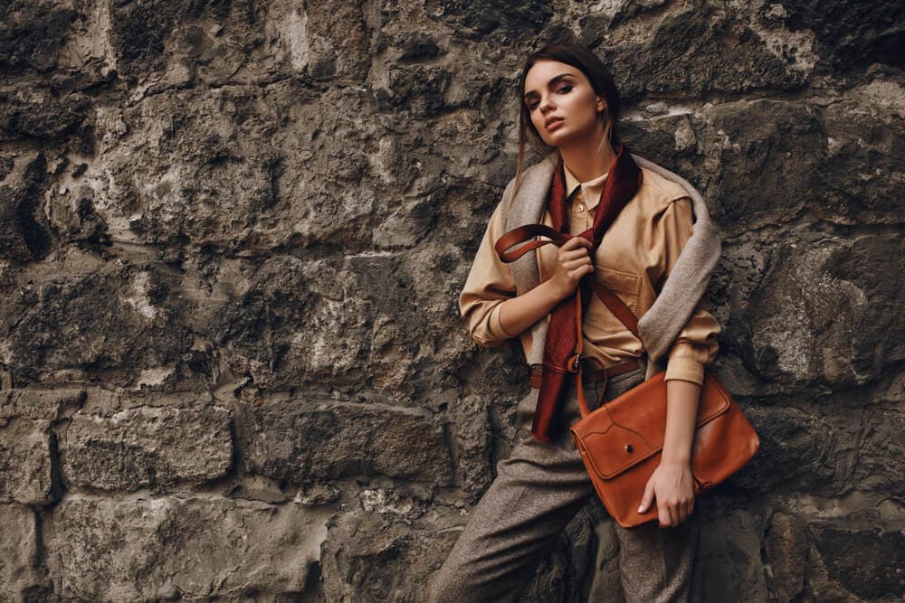 Types of Women's Leather Shoulder Bags Explained