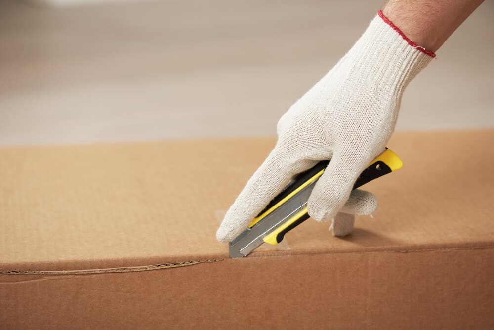 Revolutionize Your Cutting Game with Retractable Utility Knives