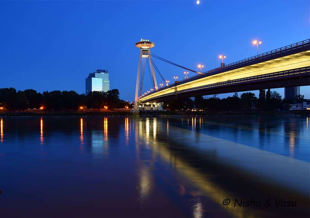 the year that was 2017 UFO bridge bratislava at night lemonicks.com