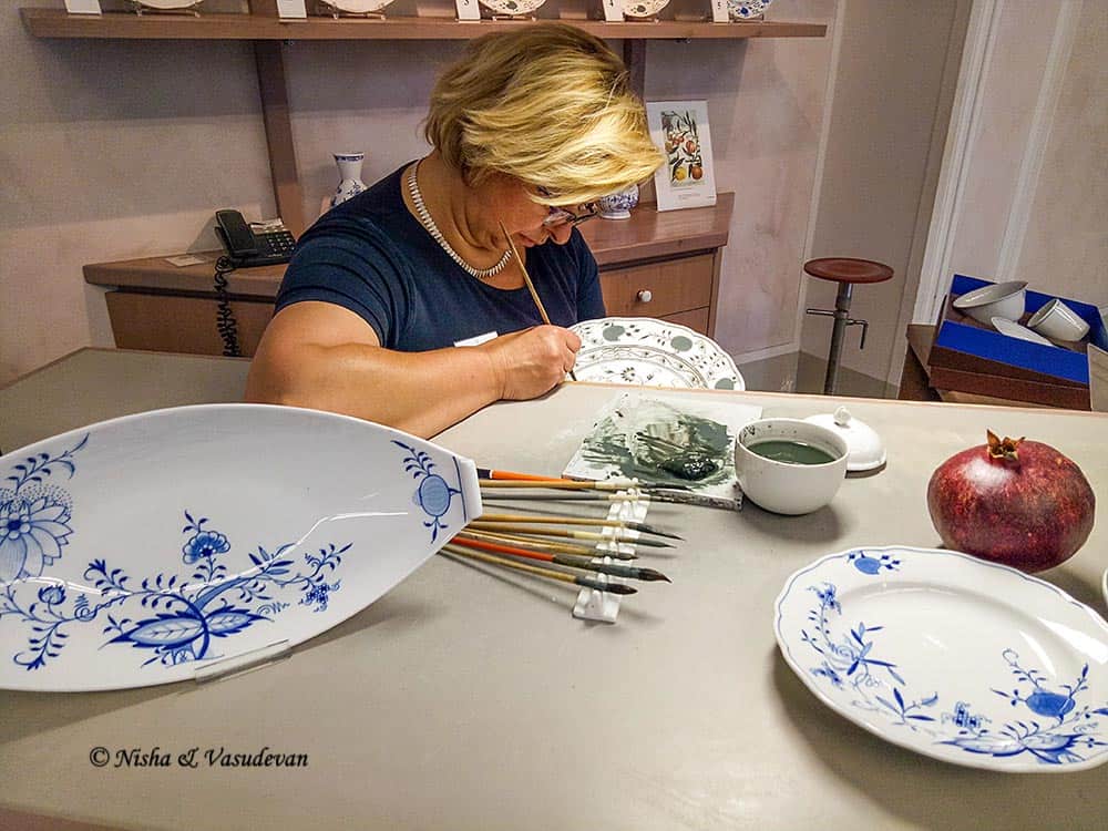 meissen porcelain white gold saxony dresden