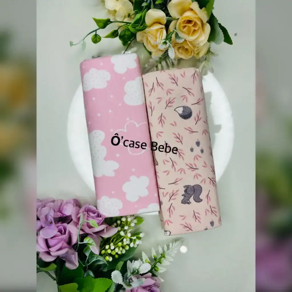 Lot de 2 langes Sunnozy taille P.M, doux et absorbants pour bébé.