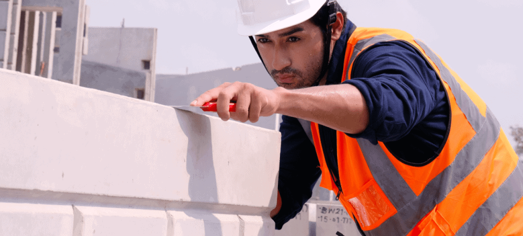 Construction of Service blocks in Dubai