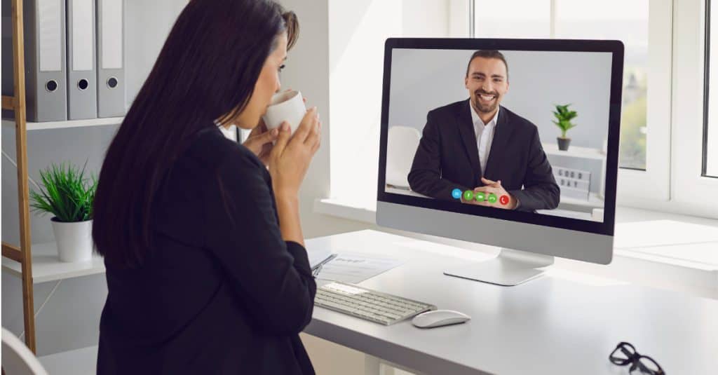 Clés Virtuosity, solution innovante pour la collaboration à distance et la gestion de projets en lig.