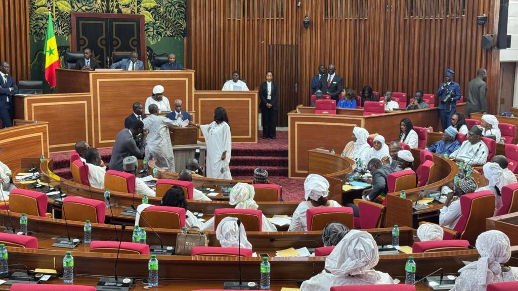 Ousman sonko elu président de l'assemblée nationale