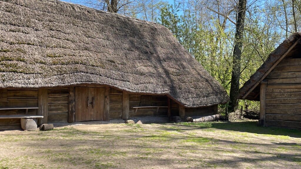 село Біскупин