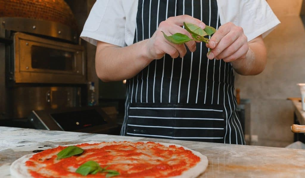 pizza making class in rome