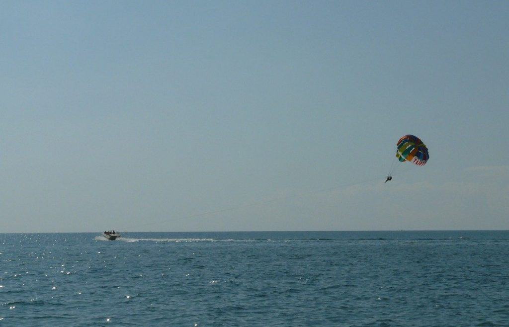 parasailing