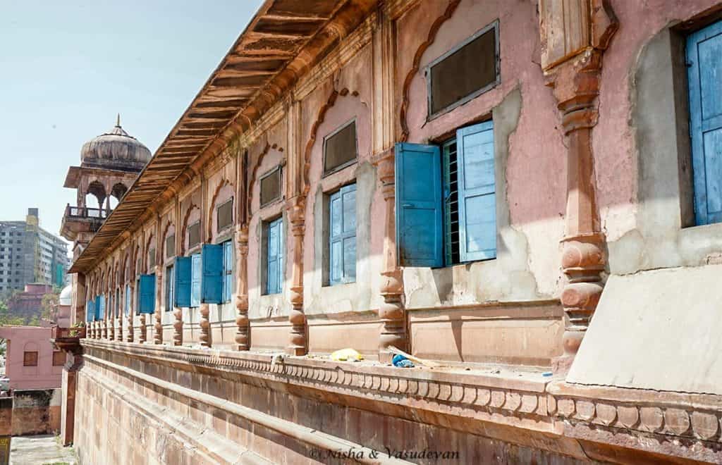 Complete Guide to Taj-ul-Masajid, Bhopal, India's Largest Mosque 14 taj ul masajid the largest mosque in india