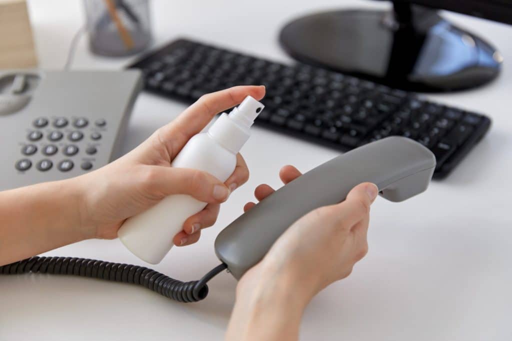 cleaning home offices
