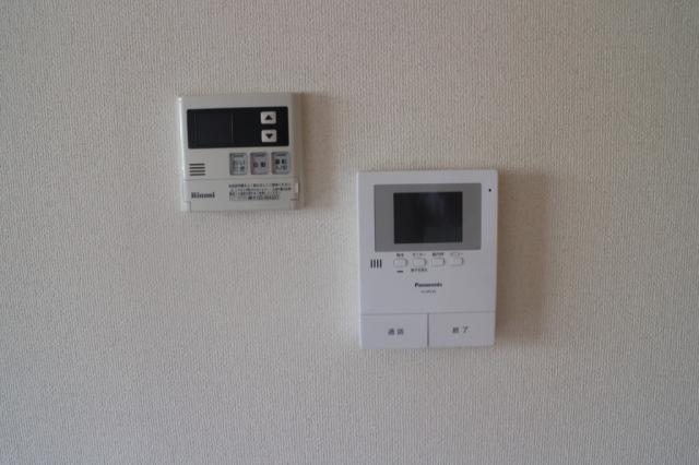 追い炊き給湯器、テレビドアフォン