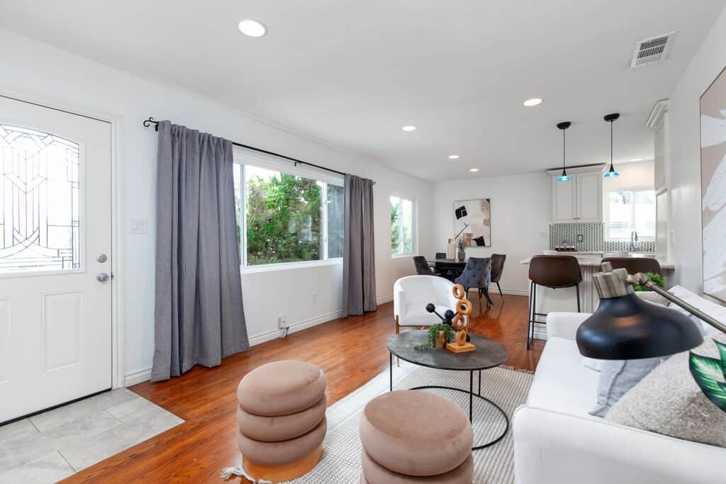 1422-24 Felton Street - Living Room Infront of the House
