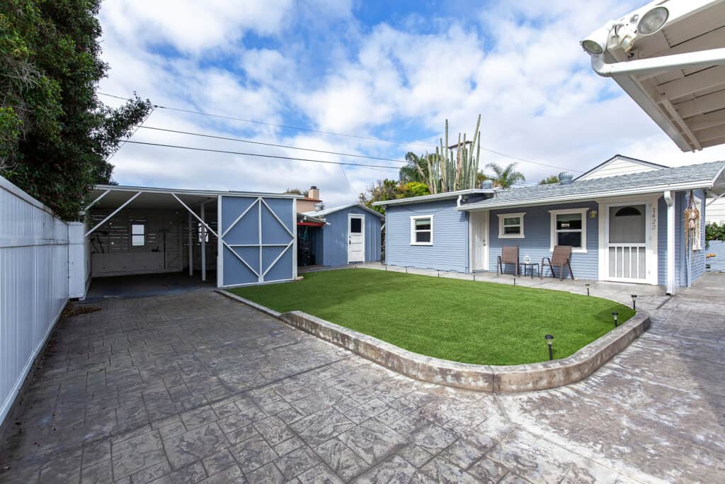 1422-24 Felton Street - Overview of Detached House and Garage
