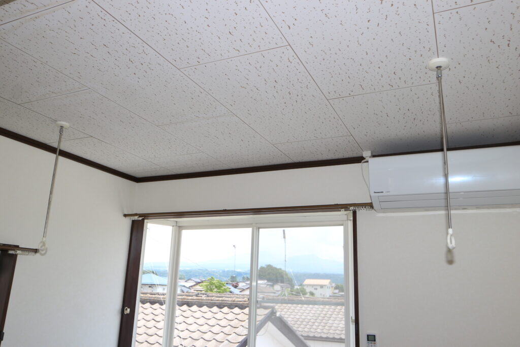 ホスクリーン(室内物干し)