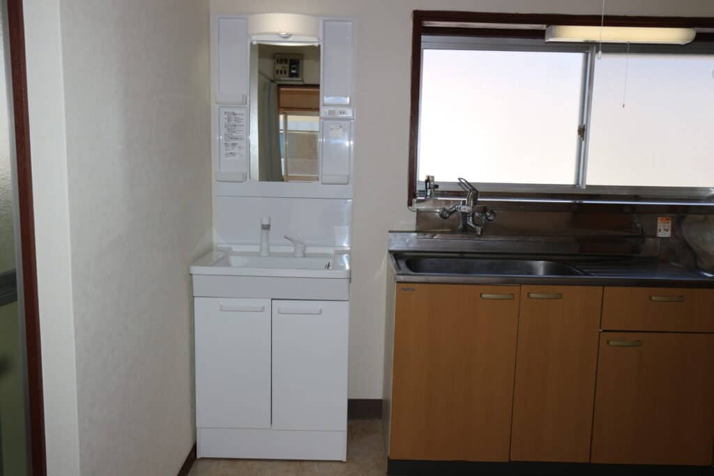 洗髪洗面化粧台