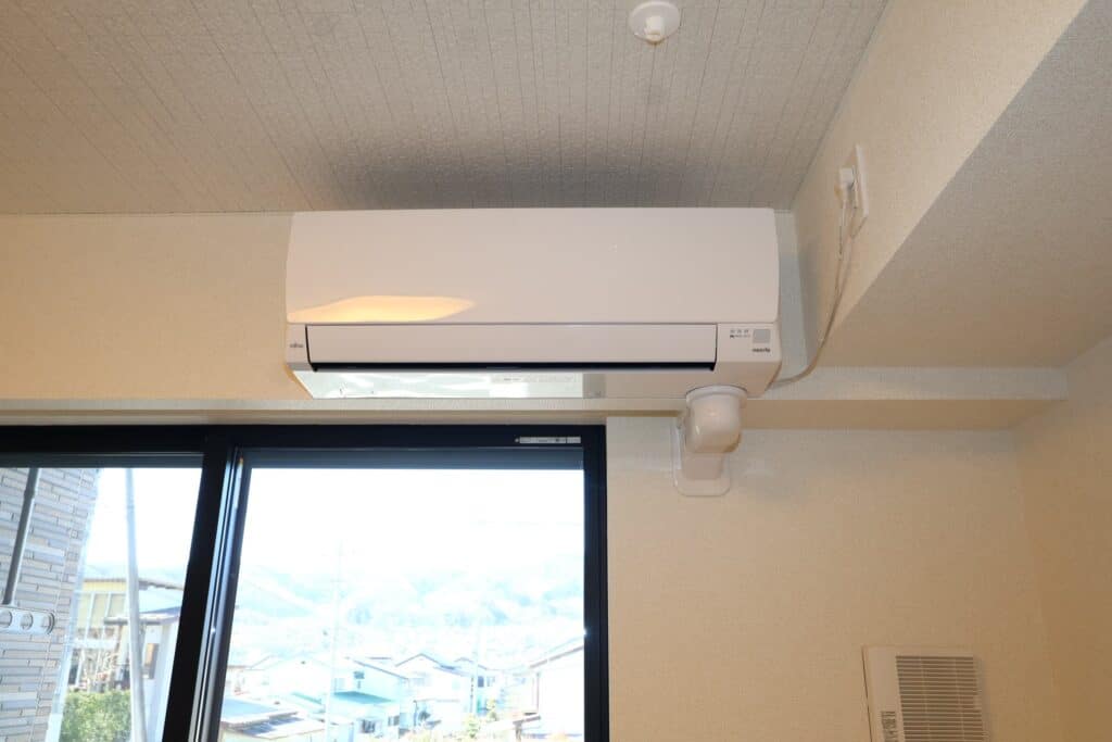 エアコン