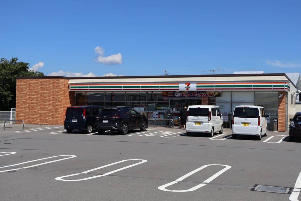 セブンイレブン沼田上久屋町店 1,404m