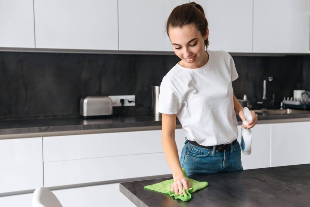 Kitchen Cleaning Tips
