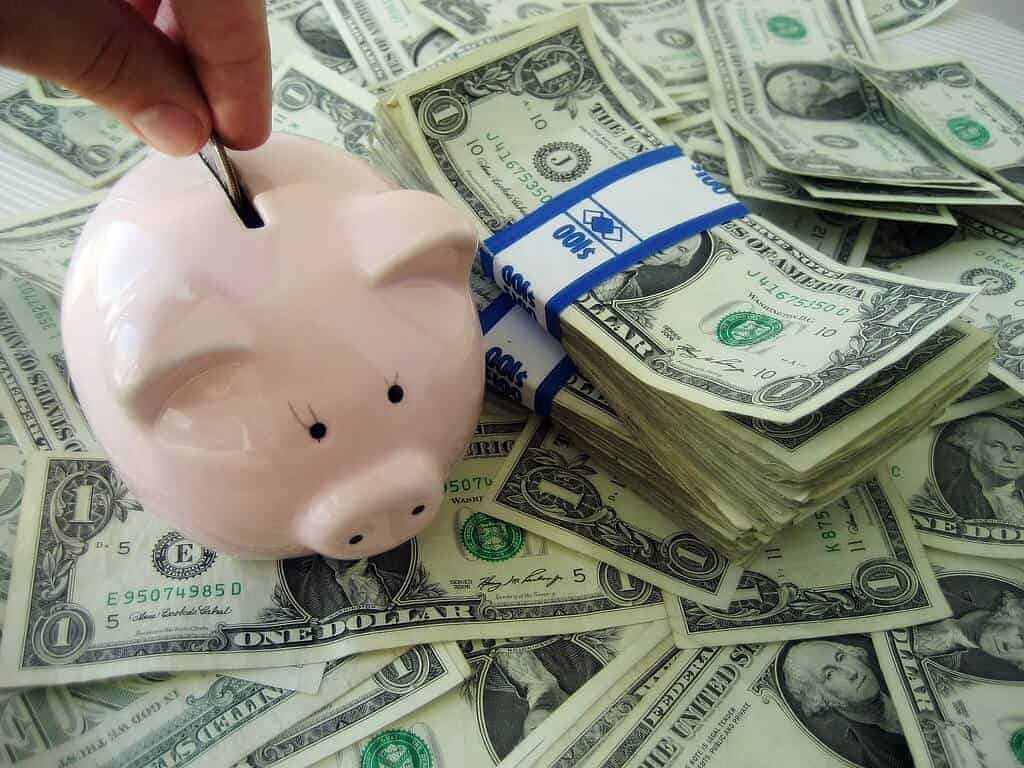 6 Top Tips to Cut Your Monthly Budget