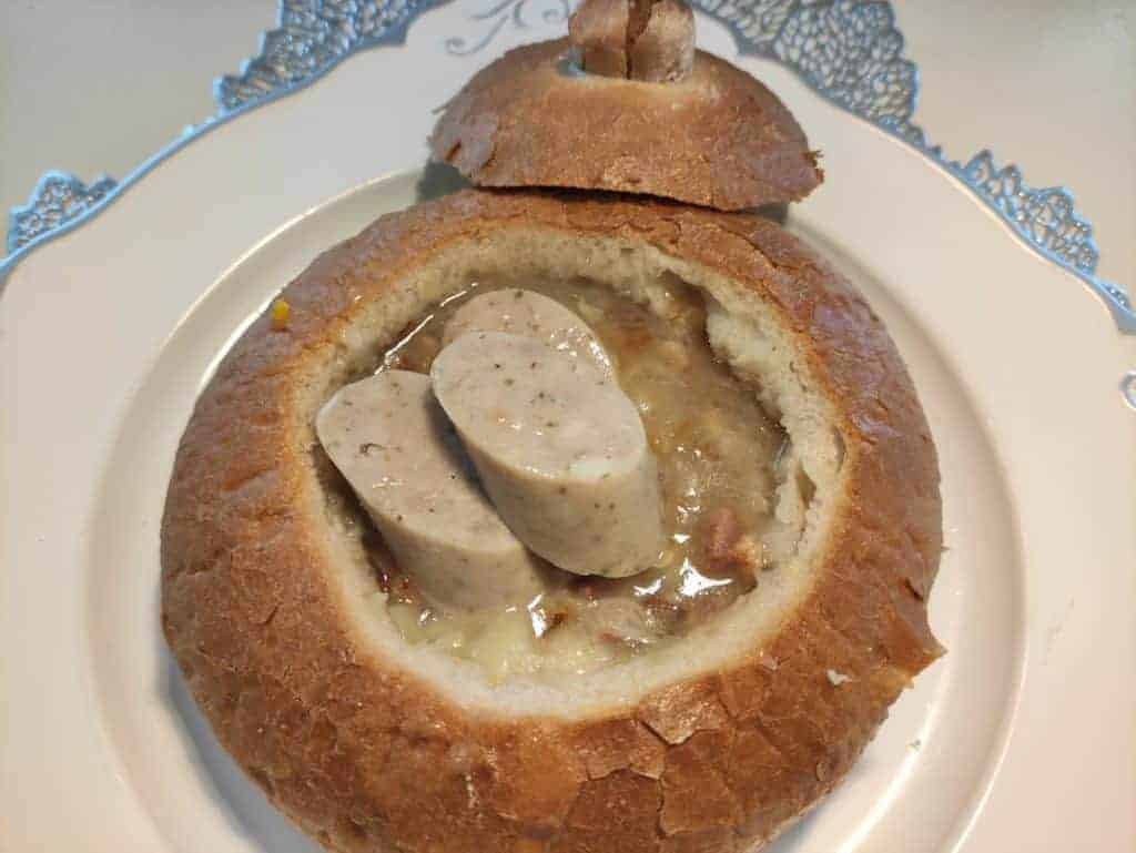 Zurek in a sourdough bread bowl.