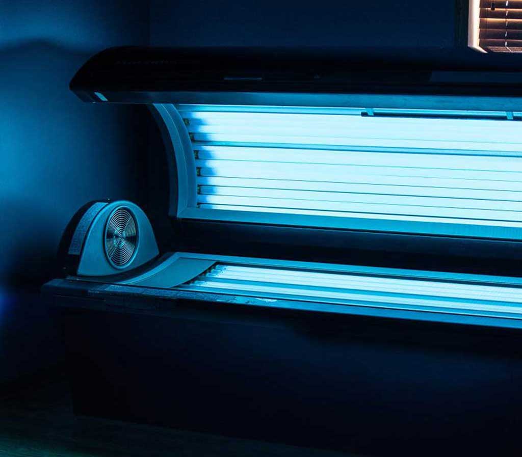 Tanning bed in Lacon, IL near Peoria, IL.