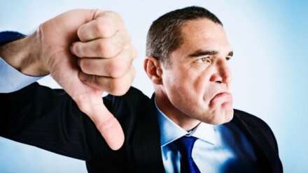 Networking Mistakes in Investment Banking: How to Avoid Alienating Potential Contacts