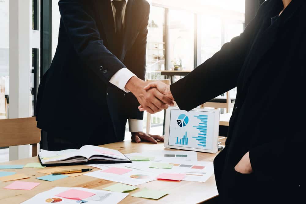 Why Deregulation Hasn’t Sparked a Merger Boom