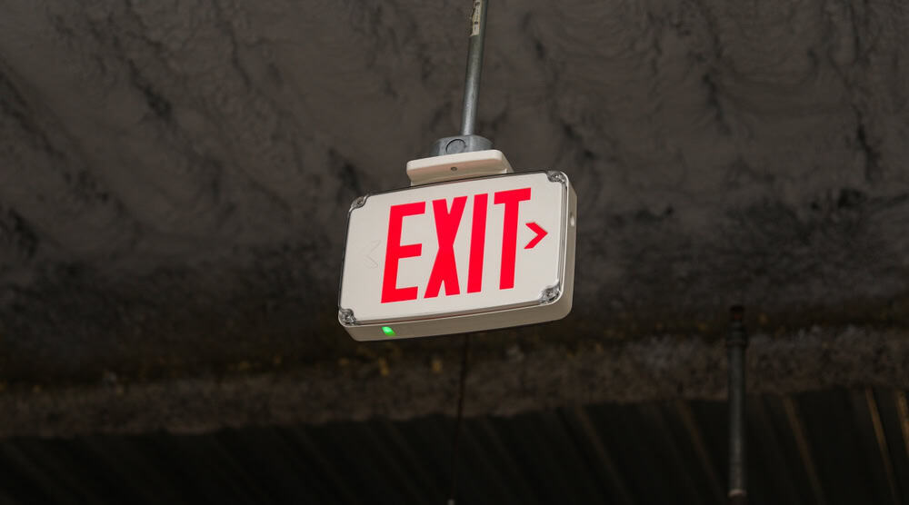 The Exit Window : When is the Best Time to Exit Investment Banking