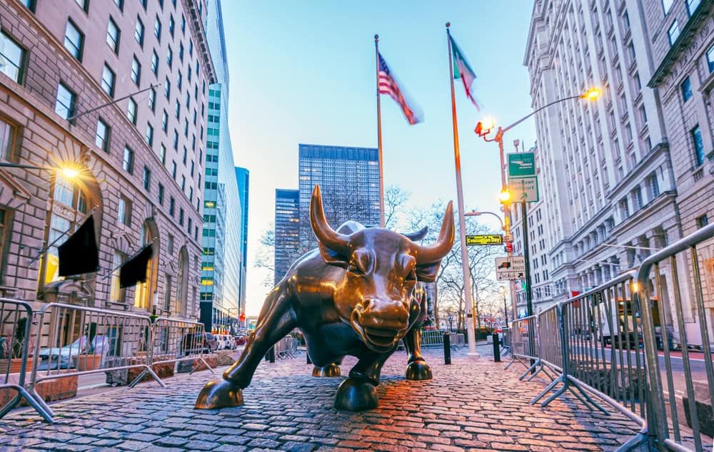 The 2025 IB Comp Headlines Are Misleading — Here’s What the Data Actually Shows