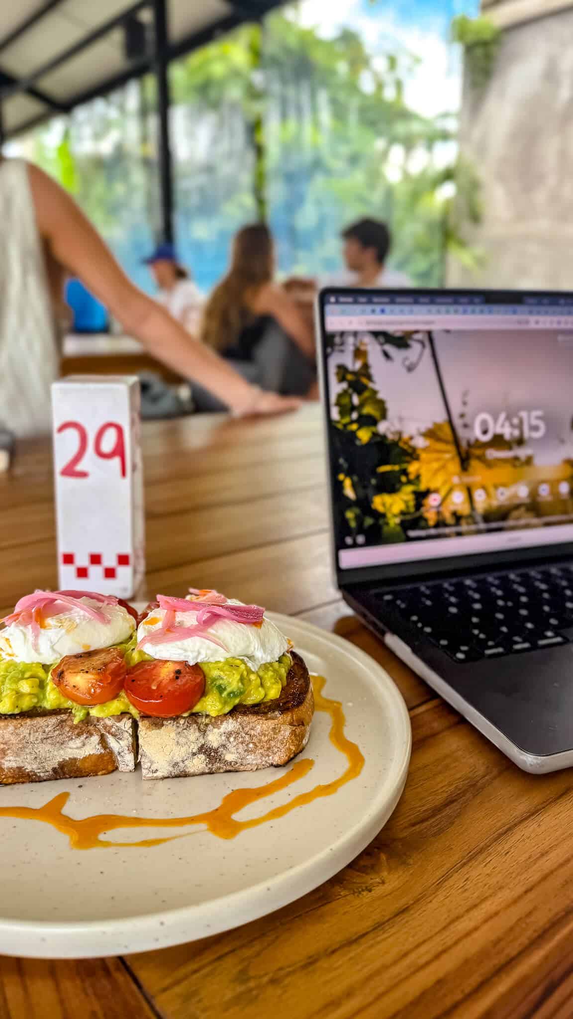 Avocado Toast im Guru