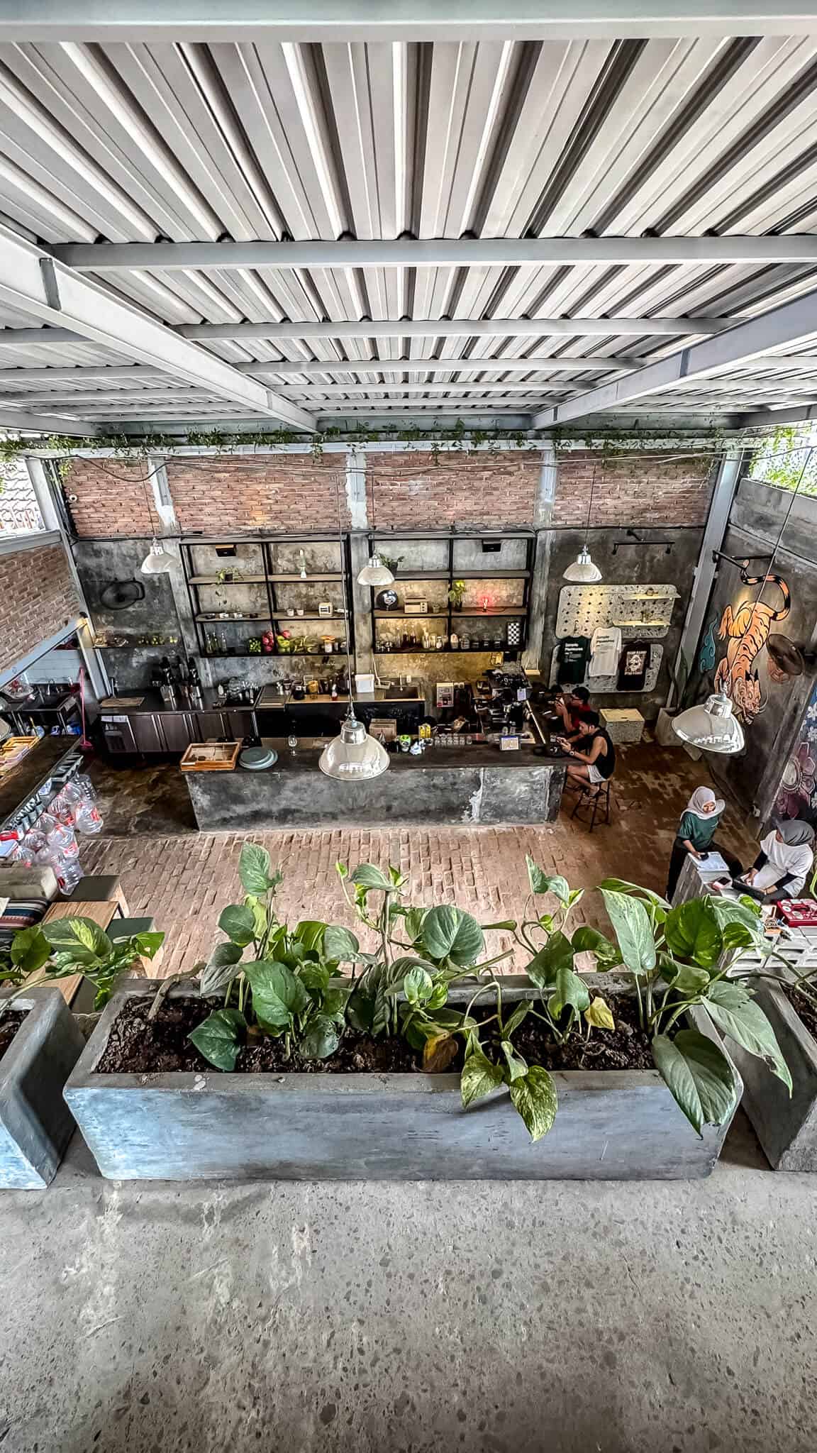 Bush Radio Blick in die untere Etage