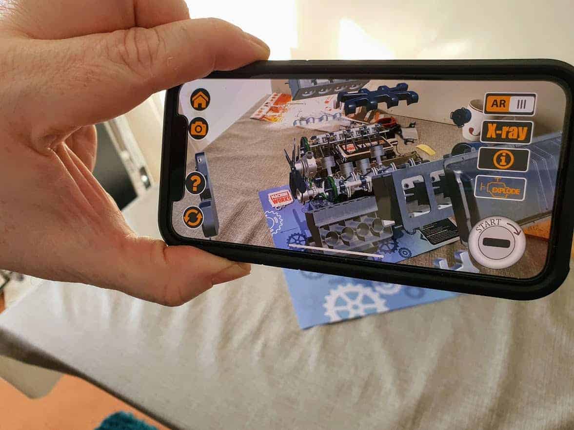 v8 app showing how it works